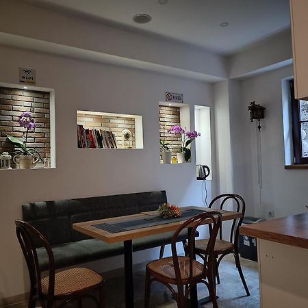 Abaguesthouse ซาราเยโว ภายนอก รูปภาพ